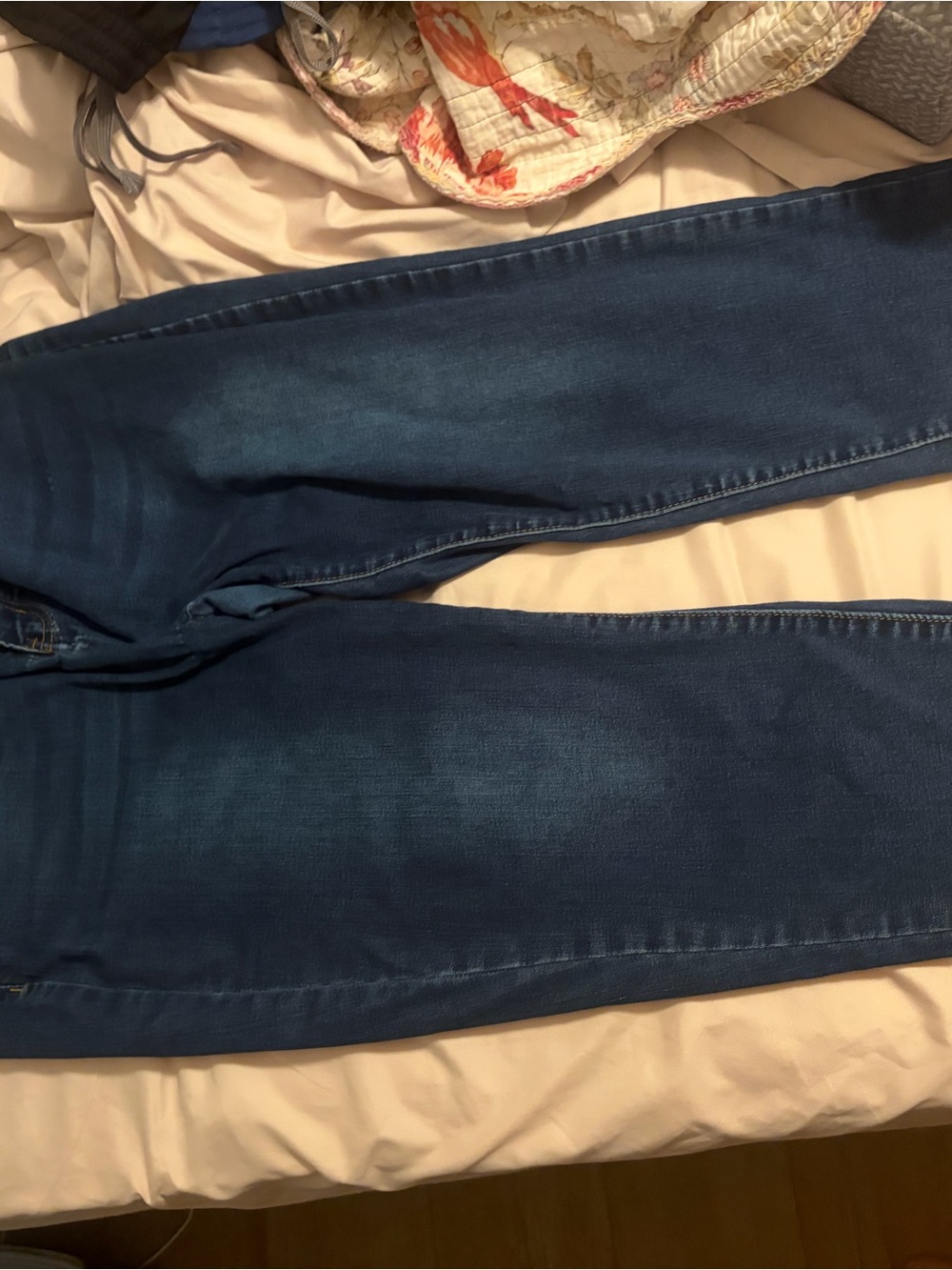 SHEIN Women's Dark Blue Straight Leg Jeans